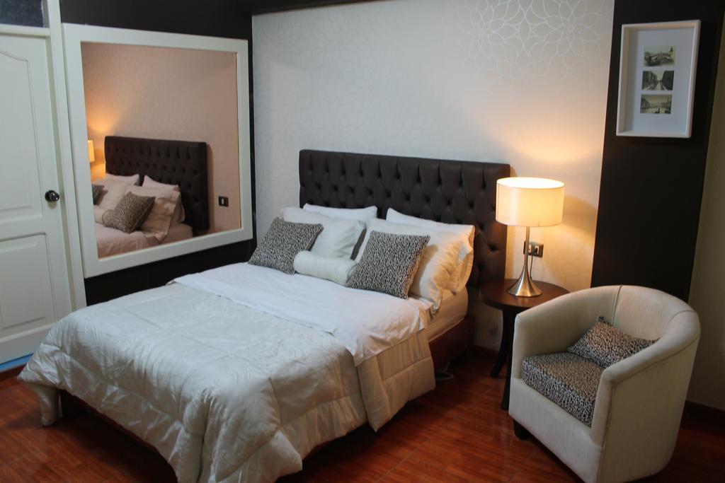 Hotel Venecia Huánuco Zimmer foto