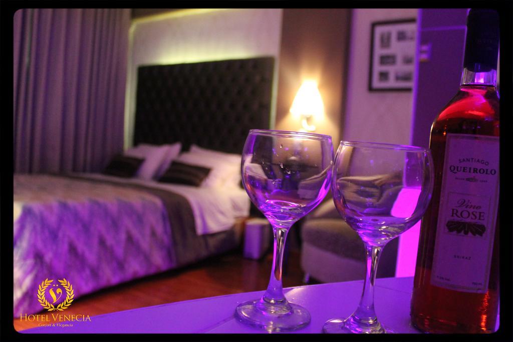 Hotel Venecia Huánuco Zimmer foto